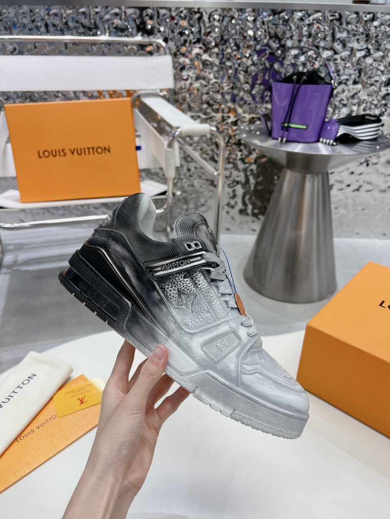 Louis Vuitton Sneakers